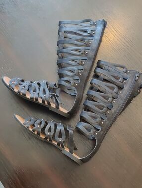 Penny Loves Kenny Black Strappy Knee-High Gladiator Sandals